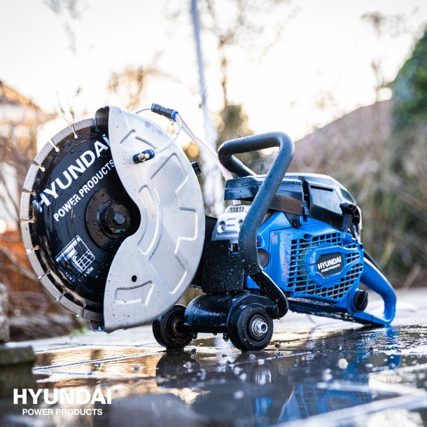 HYUNDAI kapsav/betonsav 300 mm. 2400 watt 2 takts benzin.