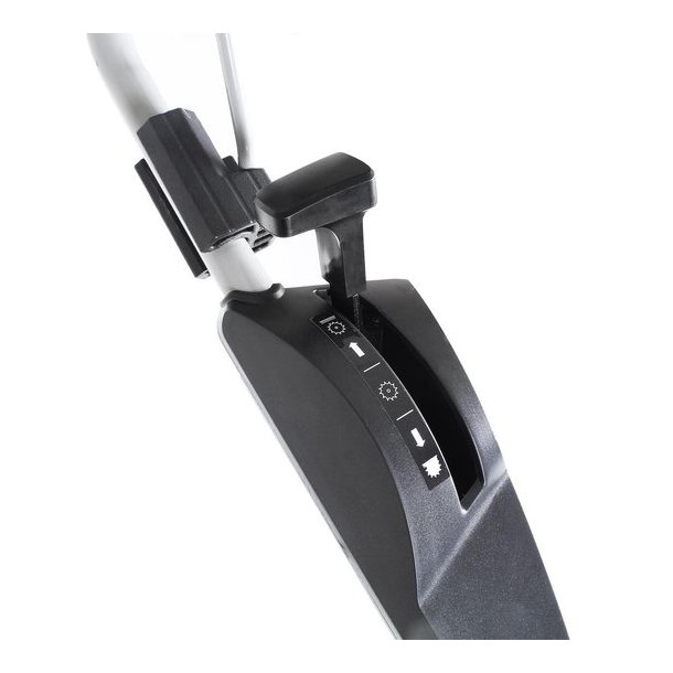 HYUNDAI plnelufter &amp; vertikalskrer med 5 KW benzinmotor