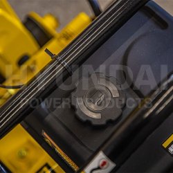 HYUNDAI Pladevibrator 155 kg. 9 hk og med bakgear