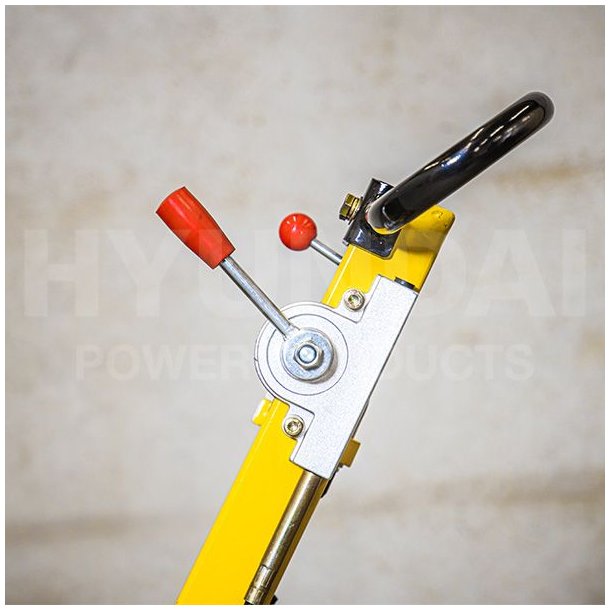 HYUNDAI Pladevibrator 155 kg. 9 hk og med bakgear