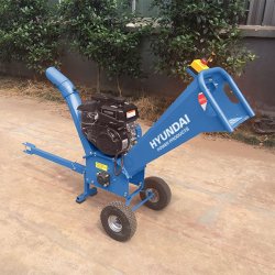 HYUNDAI Flishugger med benzinmotor 7HK, Kapacitet 70 mm.