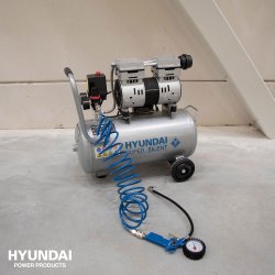 Hyundai kompressor 30L 8 bar oliefri lydls