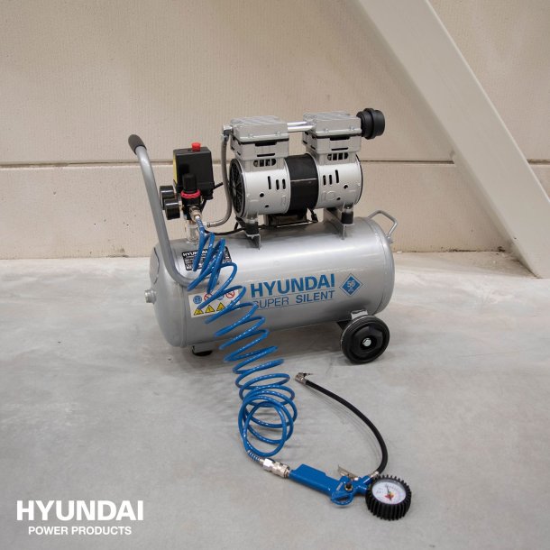 Hyundai kompressor 30L 8 bar oliefri lydls