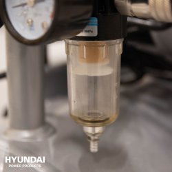 Hyundai kompressor 70L 8 bar oliefri lydls