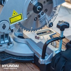 HYUNDAI Kap Geringssav 1100 watt 210 mm.