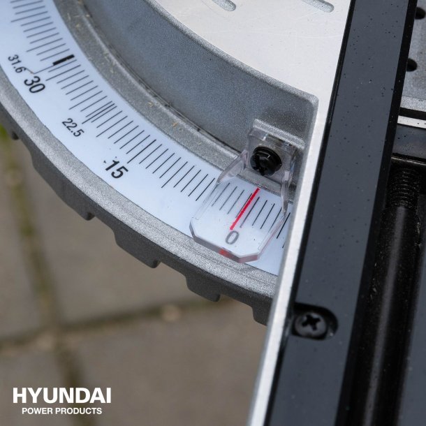 HYUNDAI Kap Geringssav 1500 watt 210 mm.