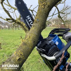 HYUNDAI Benzin kdesav 37,2 CC 40 cm.