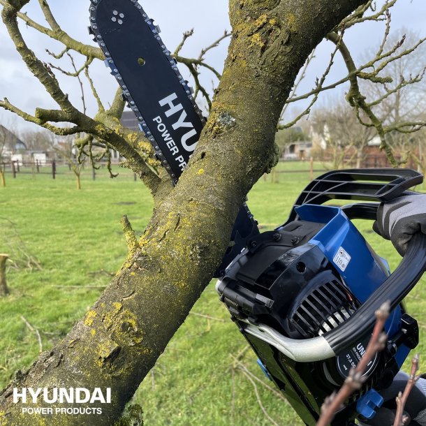 HYUNDAI Benzin kdesav 37,2 CC 40 cm.