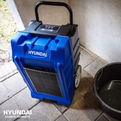 HYUNDAI Industri affugter 70 liter med indbygget pumpe